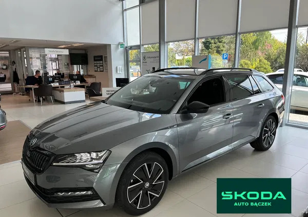 pisz Skoda Superb cena 219900 przebieg: 5, rok produkcji 2024 z Pisz